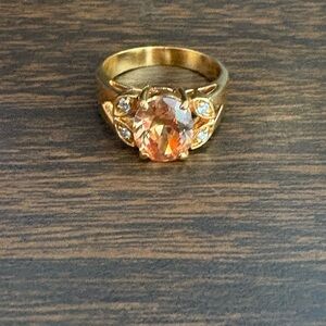 Gold Tone Women’s Ring with Tangerine Center Stone Size 7